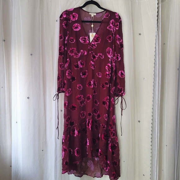 🍒NWT🍒 FOR LOVE & LEMONS 2 PIECE SET - Picture 2 of 10